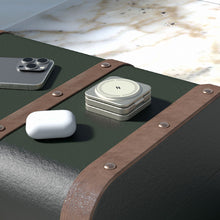 Load image into Gallery viewer, Mag 3 Pro Qi2 3-in-1 Foldable Travel Charging Station