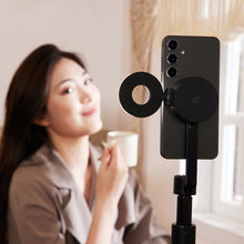 Load image into Gallery viewer, SELFIE LIGHT Magnetic LED Light