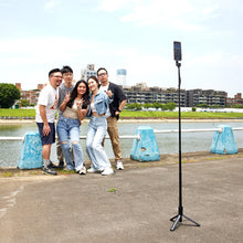 Load image into Gallery viewer, SELFIE Pro Wireless Bluetooth Tripod Selfie Stick