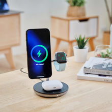 Load image into Gallery viewer, OMNIA M3+ Magnetic 3-in-1 Wireless Charging Station