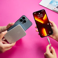 Load image into Gallery viewer, GRAVITY C1 - Magnetic Wireless Charging Power Bank