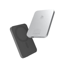 Load image into Gallery viewer, GRAVITY C1 - Magnetic Wireless Charging Power Bank